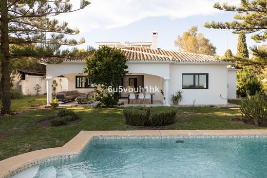 Detached House in La Quinta, Malaga