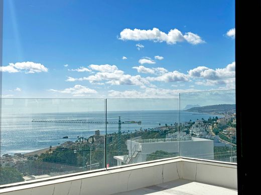 Penthouse in Casares, Malaga