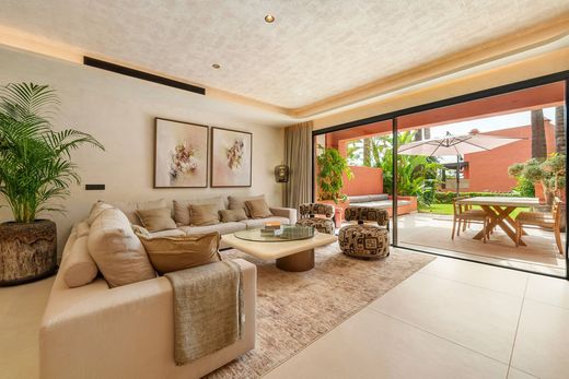 Semidetached House in The Golden Mile, Malaga