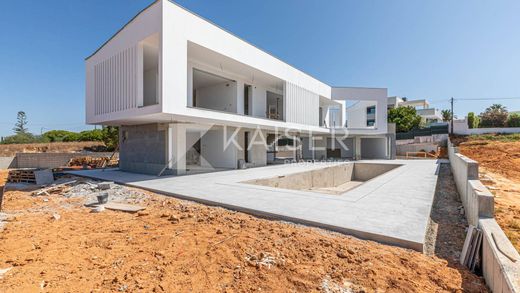 Вилла, Albufeira e Olhos de Água, Albufeira