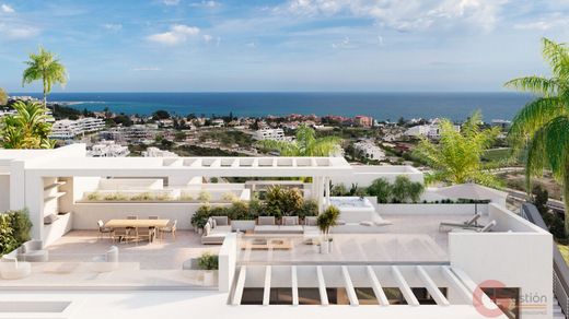 Penthouse in Estepona, Malaga