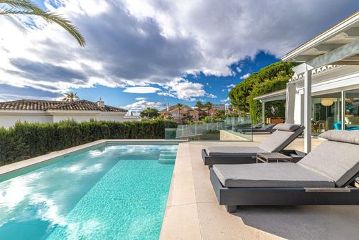 Casa en Las Chapas, Málaga