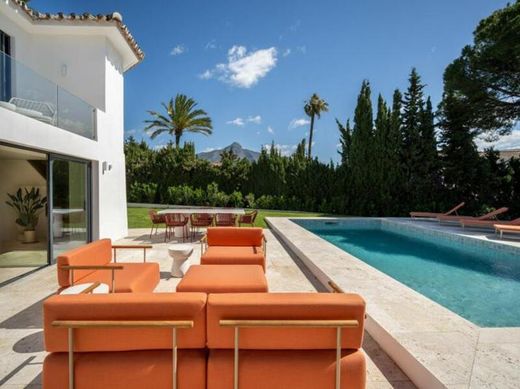 Detached House in Nueva Andalucia, Malaga