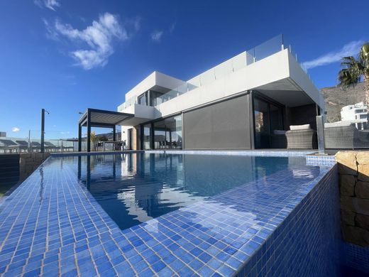 Villa in Finestrat, Alicante