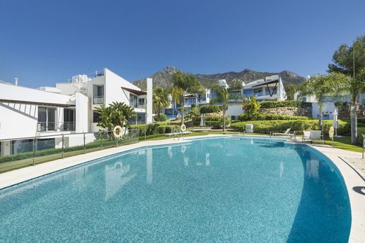Townhouse in Sierra Blanca, Malaga