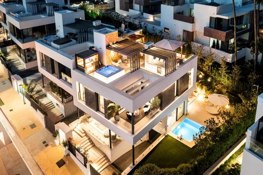 Semidetached House in Marbella, Malaga