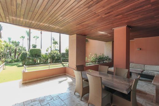 Διαμέρισμα σε Puerto Banús, Provincia de Málaga