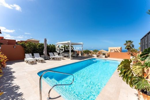 Luxury home in Adeje, Province of Santa Cruz de Tenerife