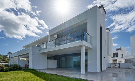Chalet Pareado en San Pedro de Alcántara, Málaga