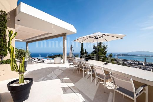Villa in Playa de Talamanca, Province of Balearic Islands