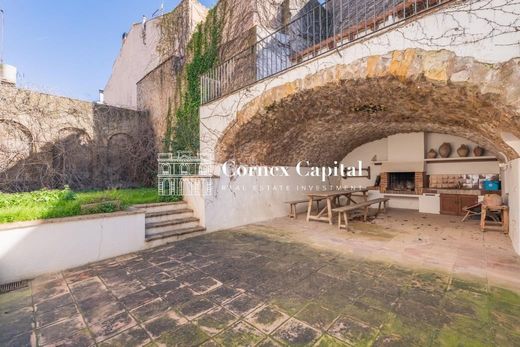 Townhouse in Torroella de Montgrí, Province of Girona