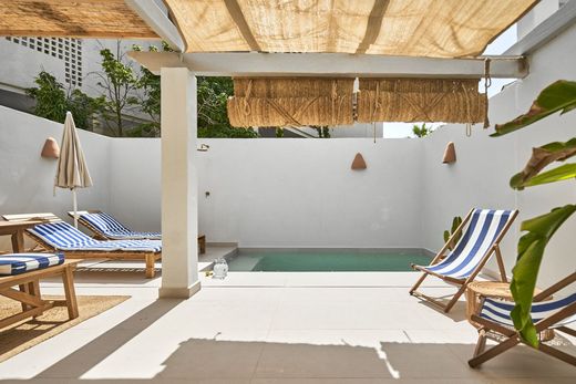 Stadswoning in El Paraíso, Provincia de Málaga