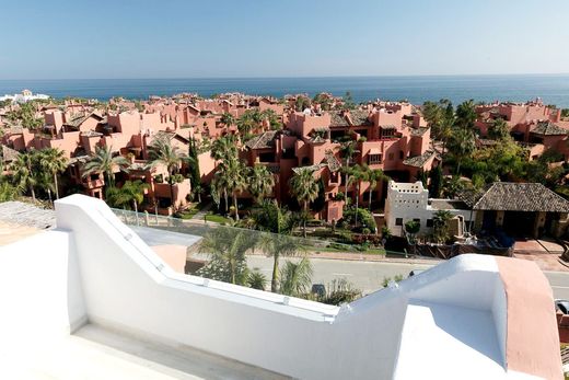 Attico a New Golden Mile, Málaga