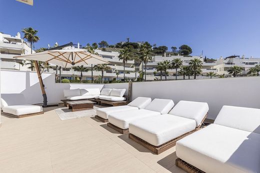 Apartment in Benahavís, Malaga