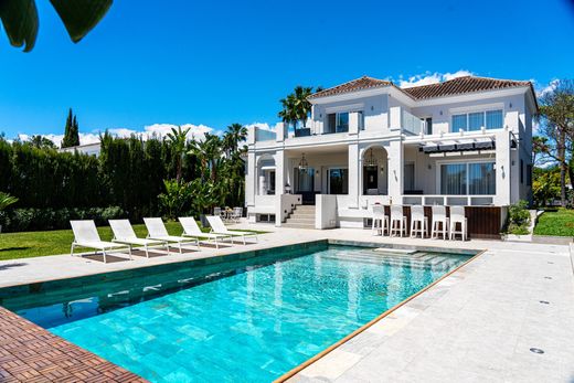 Casa Unifamiliare a Nueva Andalucia, Málaga
