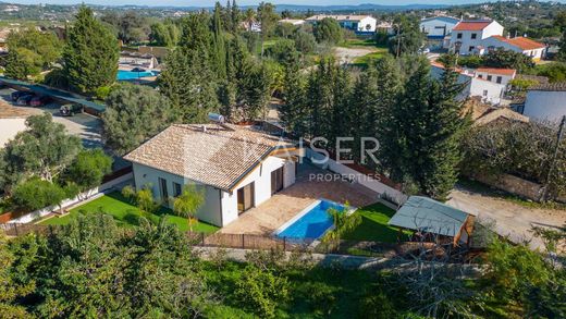 Villa en Alcantarilha e Pêra, Silves