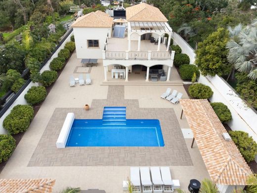 Luxury home in Adeje, Province of Santa Cruz de Tenerife