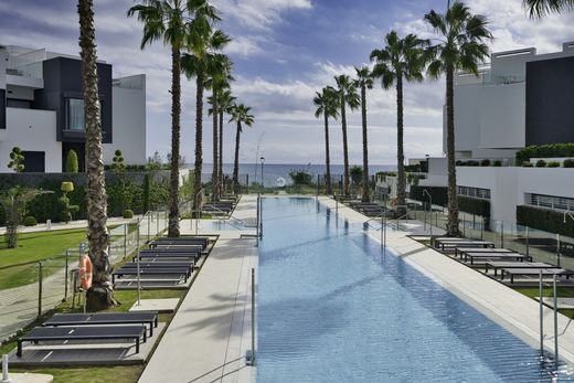 Συγκρότημα ανεξάρτητων κατοικιών σε Estepona, Provincia de Málaga