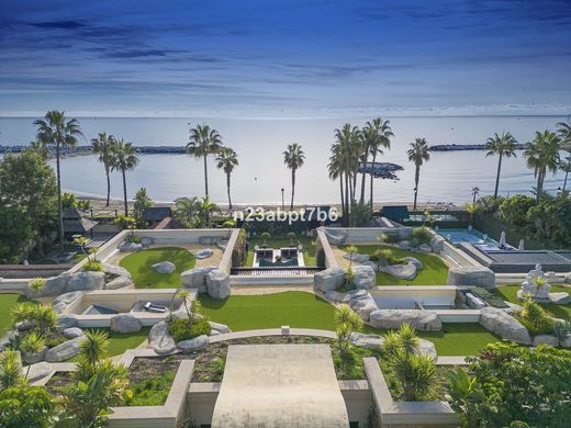 Einfamilienhaus in Puerto Banús, Málaga