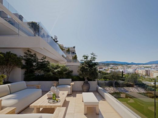 Apartment / Etagenwohnung in Estepona, Málaga