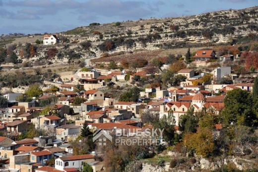Vása, Vasa (Koilaniou)の土地