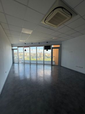 Office in Ágios Athanásios, Limassol District