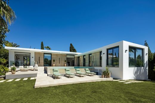 Detached House in Nueva Andalucia, Malaga
