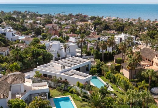 Detached House in Marbesa, Malaga