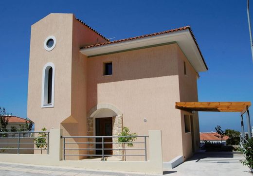 Detached House in Konia, Koniá