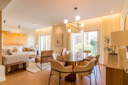 Apartment / Etagenwohnung in Madrid, Provinz Madrid