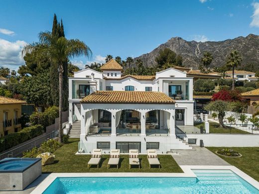 Detached House in The Golden Mile, Malaga
