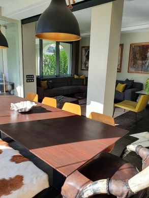 Puerto Banús, マラガのアパートメント