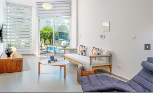 Apartment in Germasógeia, Limassol District