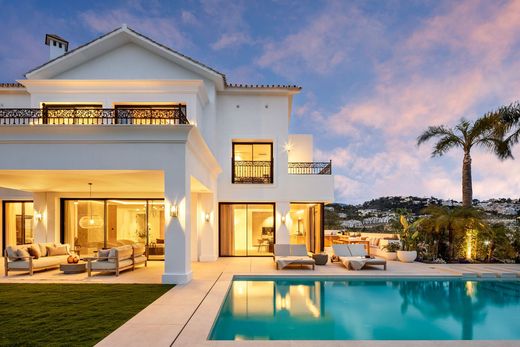 Detached House in Los Arqueros, Malaga