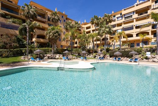 Apartment in San Pedro de Alcántara, Malaga