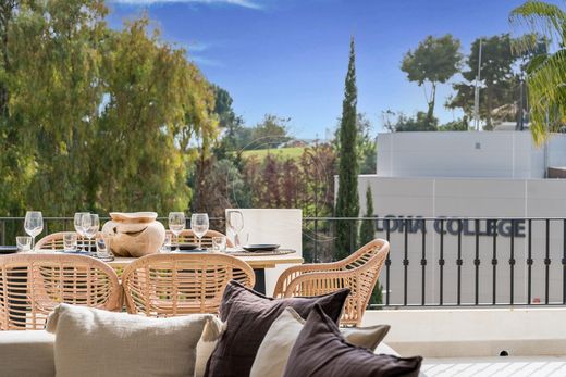 Appartement in Nueva Andalucia, Provincia de Málaga