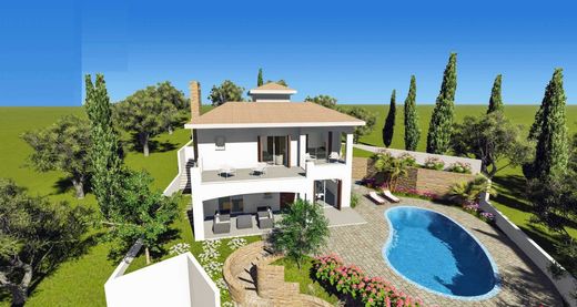 Detached House in Tála, Paphos District