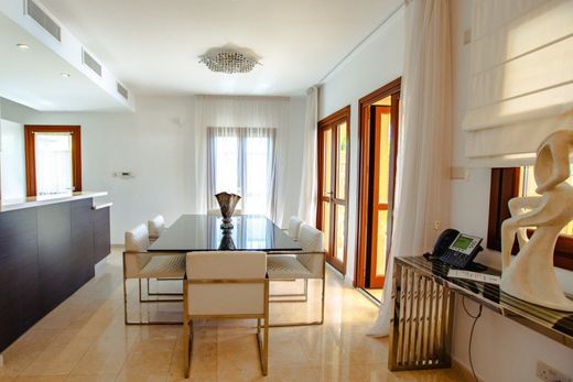 Detached House in Aphrodite Hills, Paphos District