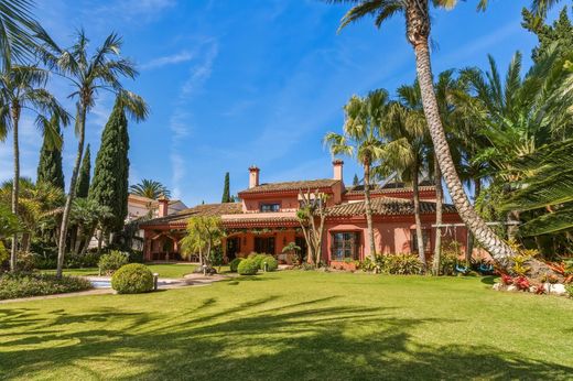 Detached House in Guadalmina, Malaga