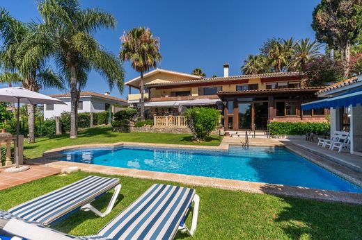 Detached House in Marbesa, Malaga