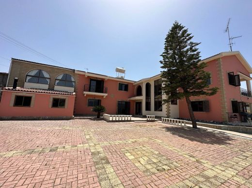 Detached House in Kelláki, Limassol District