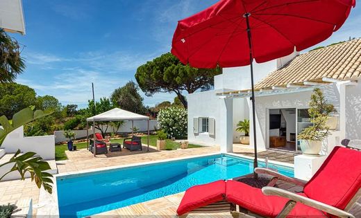 Villa en Guia, Algarve