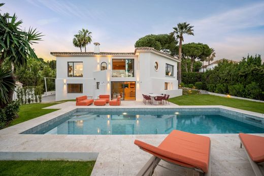 Maison individuelle à Nueva Andalucia, Malaga