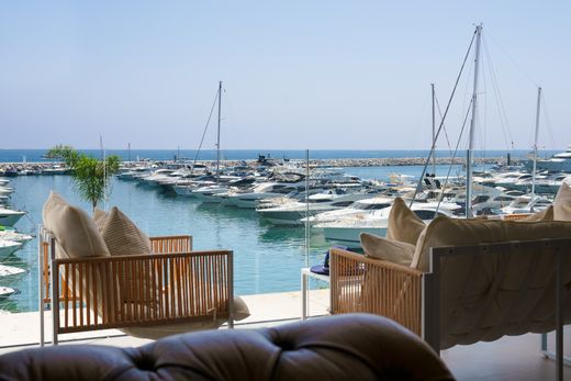 Appartamento a Puerto Banús, Málaga