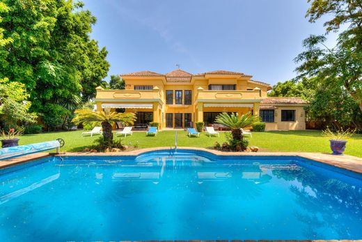 Detached House in Guadalmina, Malaga