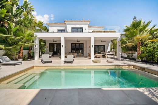 Detached House in Marbesa, Malaga