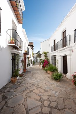 Townhouse in The Golden Mile, Malaga