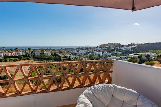 Townhouse in New Golden Mile, Malaga