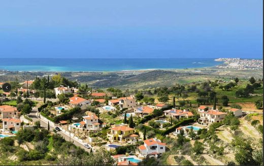 Detached House in Tála, Paphos District