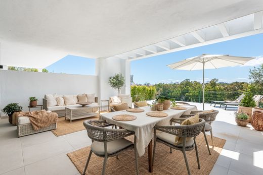 Semidetached House in San Pedro de Alcántara, Malaga